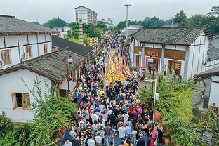 坎塞洛：球员时代哈维是巴萨的传奇，作为教练他也走在这条路上